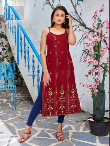 Sleeveless Rayon Printed Straight Cut Kurti